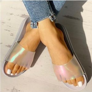 Iridescent slides